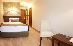 Mira Otel Alsancak